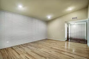 12118 Tara Dr, Bunker Hill Village, TX 77024 - Photo 7