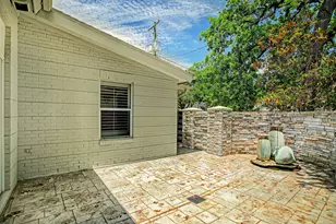 12118 Tara Dr, Bunker Hill Village, TX 77024 - Photo 23