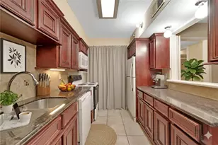 11550 Chimney Rock Rd, Houston, TX 77035 - Photo 13