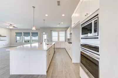 5126 Allen Cay Drive, Texas City, TX 77590 - Photo 23