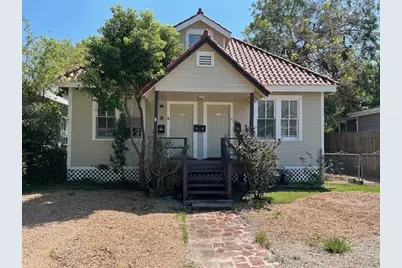 4725 Avenue R 1/2, Galveston, TX 77551 - Photo 1