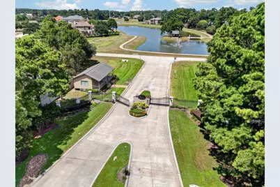 17027 Champions Lakeway, Tomball, TX 77375 - Photo 49