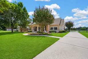 17027 Champions Lakeway, Tomball, TX 77375 - Photo 1