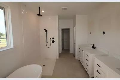 4005 Cardinal Way, Waller, TX 77484 - Photo 13