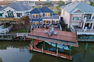 127 Port St, San Leon, TX 77539 - Photo 1