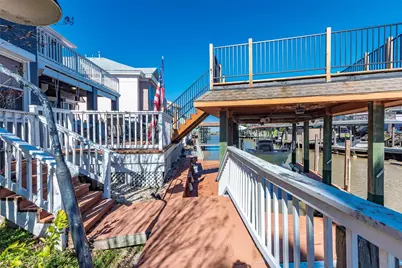 127 Port Street, San Leon, TX 77539 - Photo 43