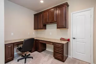 7339 Chatham Green Dr, Sugar Land, TX 77479 - Photo 19