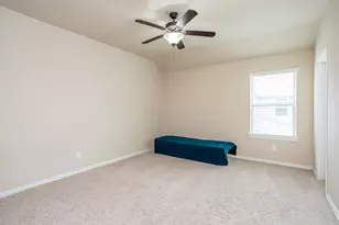 7339 Chatham Green Dr, Sugar Land, TX 77479 - Photo 15