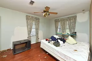 911 Wynnwood Ln, Houston, TX 77008 - Photo 13