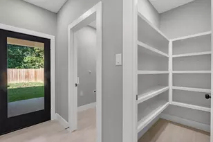 8709 Wheatley St, Houston, TX 77088 - Photo 13