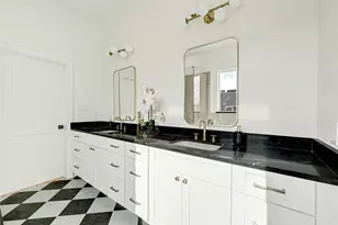 5617 Val Verde St, Houston, TX 77057 - Photo 17