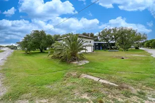 225 Swallow Dr, Palacios, TX 77465 - Photo 49