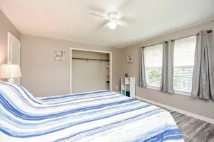 225 Swallow Dr, Palacios, TX 77465 - Photo 27