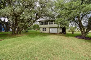 225 Swallow Dr, Palacios, TX 77465 - Photo 41