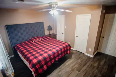 9214 Windy Spring Court, Houston, TX 77089 - Photo 19