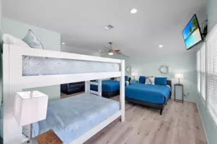 1120 Alex Dr., Gilchrist, TX 77617 - Photo 33