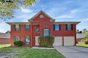 2908 Cambridge Circus, Pearland, TX 77581 - Photo 1