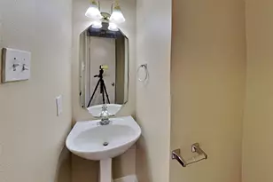 2908 Cambridge Circus, Pearland, TX 77581 - Photo 11