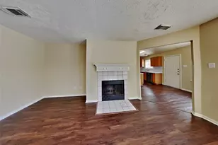 2908 Cambridge Circus, Pearland, TX 77581 - Photo 5