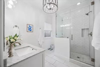 1842 Hewitt Drive, Houston, TX 77018 - Photo 17