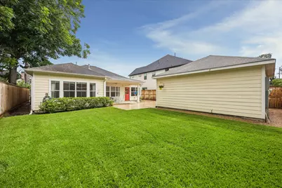 1842 Hewitt Drive, Houston, TX 77018 - Photo 23