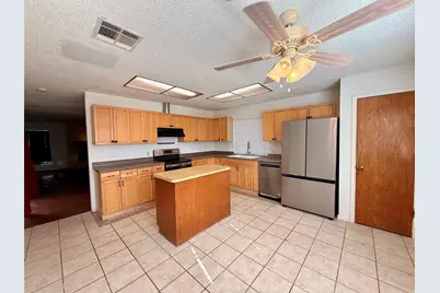 15826 Stonehaven Drive, Houston, TX 77059 - Photo 3