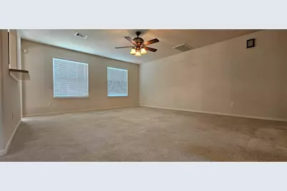 930 Sage Street, Baytown, TX 77521 - Photo 11