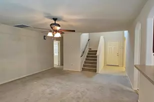 930 Sage St, Baytown, TX 77521 - Photo 15