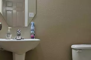 930 Sage St, Baytown, TX 77521 - Photo 19