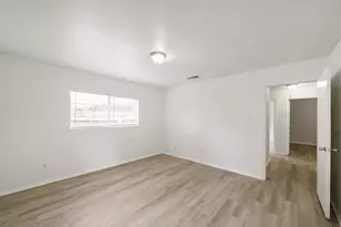 8743 Yvonne Dr, Houston, TX 77044 - Photo 25