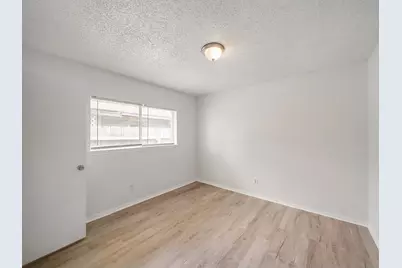 8743 Yvonne Drive, Houston, TX 77044 - Photo 19