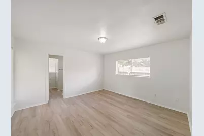 8743 Yvonne Drive, Houston, TX 77044 - Photo 23