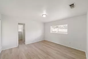 8743 Yvonne Dr, Houston, TX 77044 - Photo 23