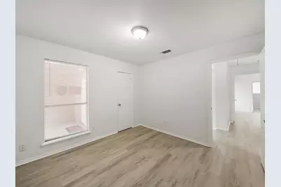 8743 Yvonne Drive, Houston, TX 77044 - Photo 17