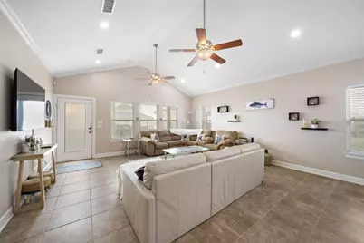 2423 Sand Drift Lane, Port Bolivar, TX 77650 - Photo 5