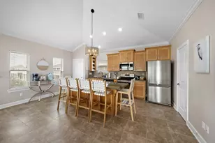 2423 Sand Drift Ln, Port Bolivar, TX 77650 - Photo 9