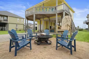 2423 Sand Drift Ln, Port Bolivar, TX 77650 - Photo 1