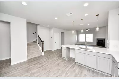 11923 Royal Willow Lane, Houston, TX 77066 - Photo 9