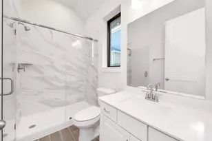 5631 Birchwood Gln Dr, Houston, TX 77493 - Photo 17