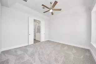 5631 Birchwood Gln Dr, Houston, TX 77493 - Photo 19