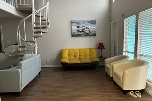 306 Isles End Rd, Tiki Island, TX 77554 - Photo 11