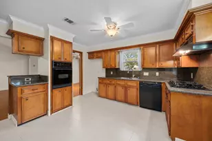 6003 Rena St, Houston, TX 77092 - Photo 9