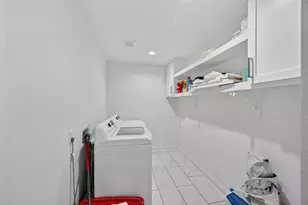 11230 Bandlon Dr, Houston, TX 77072 - Photo 19