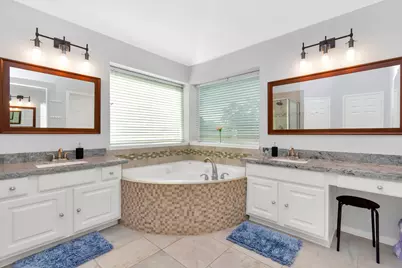 10007 Hickory Trail Lane, Houston, TX 77064 - Photo 19