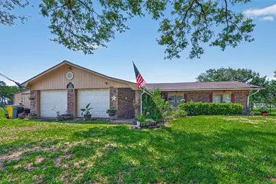 6210 Eagle Drive, Rosenberg, TX 77471 - Photo 1