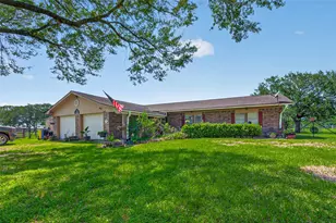 6210 Eagle Dr, Rosenberg, TX 77471 - Photo 3