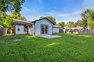 6930 Neff St, Houston, TX 77074 - Photo 23