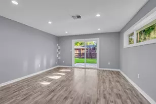 6930 Neff St, Houston, TX 77074 - Photo 25