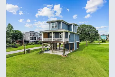 403 W Shore Drive, Clear Lake Shores, TX 77565 - Photo 9