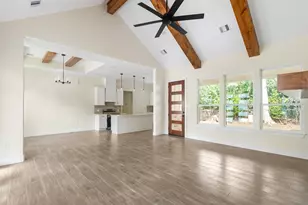 1302 Lamar St, Liberty, TX 77575 - Photo 7